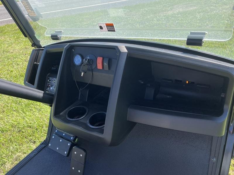 2024 cushman hauler 1200 efi gas utv | black | high capacity workhorse sale!
