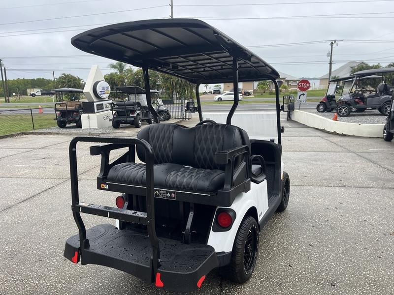 2024 e z go freedom rxv elite lithium | pearl white special edition | zero maintenance electric sale!