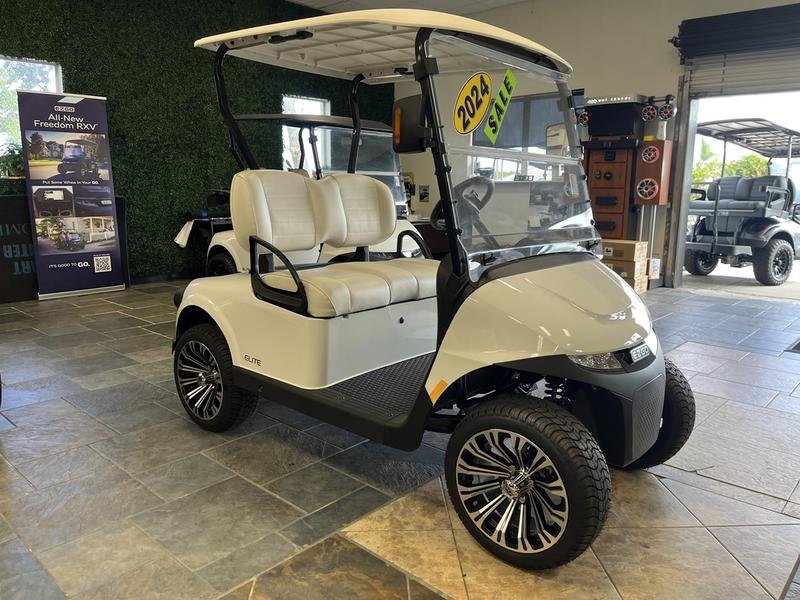 2024 e z go freedom rxv elite lithium | bright white | 4 passenger zero maintenance sale!