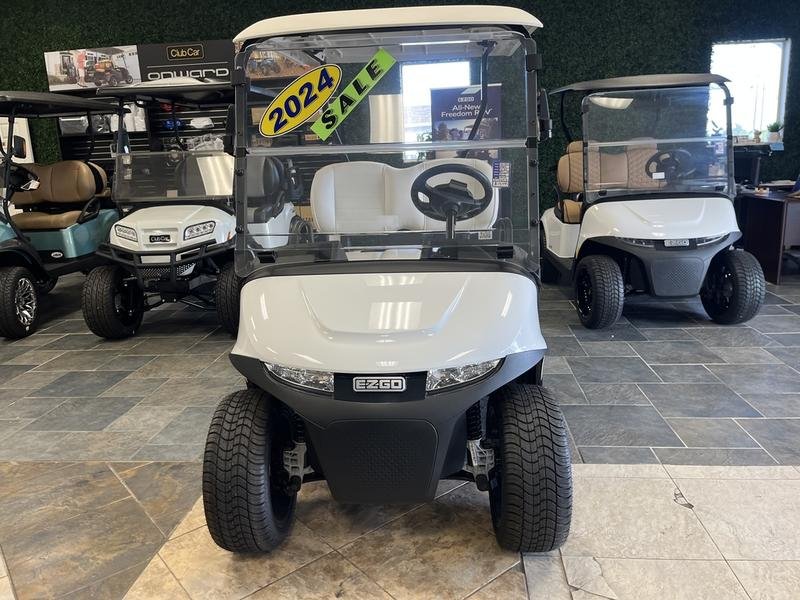 2024 e z go freedom rxv elite lithium | bright white | 4 passenger zero maintenance sale!