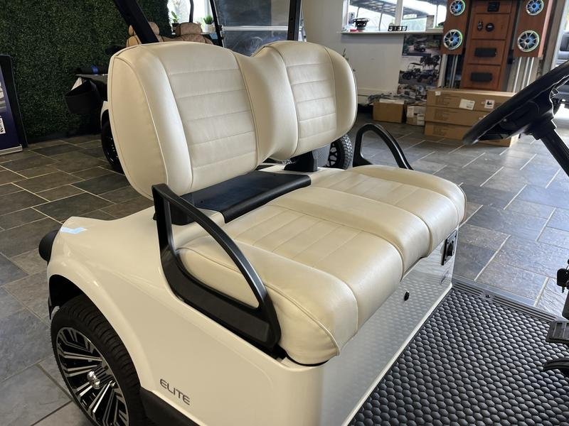 2024 e z go freedom rxv elite lithium | bright white | 4 passenger zero maintenance sale!