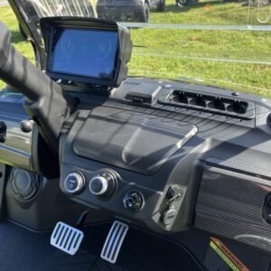 2025 evolution d5 maverick 4 plus arctic gray | cart with carplay