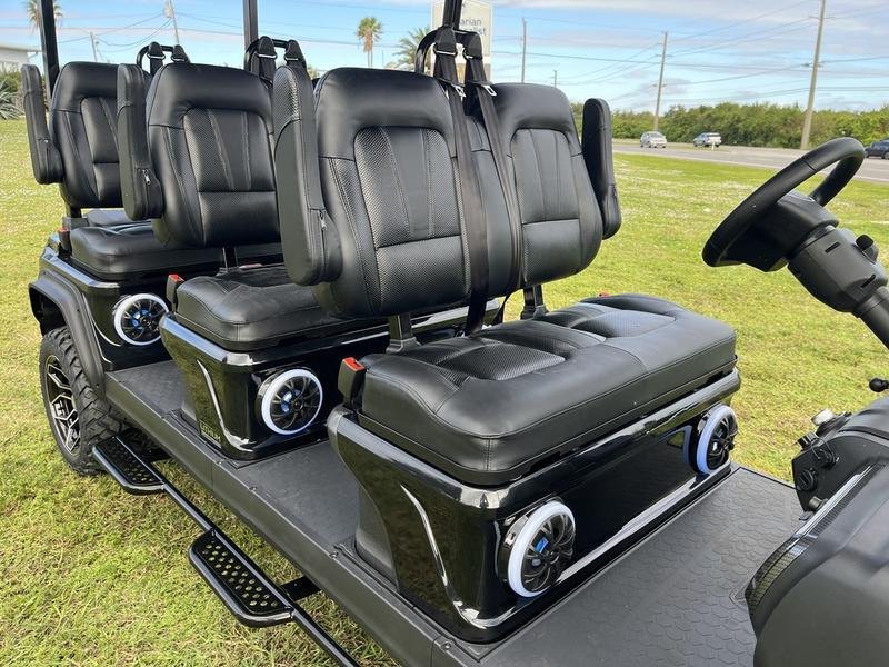 2025 evolution d5 maverick 6 plus black sapphire | 6 seater with carplay 2025 evolution d5 maverick 6 plus black sapphire | 6 seater with carplay