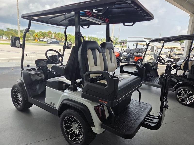 2025 evolution d5 ranger 2+2 plus arctic gray | cart with carplay