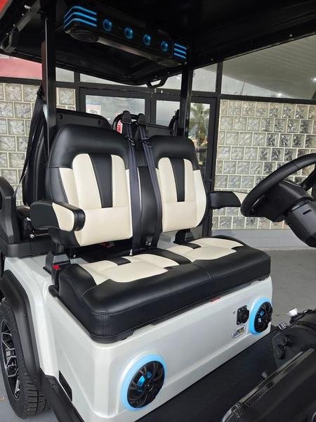 2025 evolution d5 ranger 2+2 plus arctic gray | cart with carplay