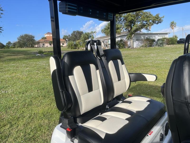 2025 evolution d5 ranger 4 pearl white | forward facing 4 seater cart