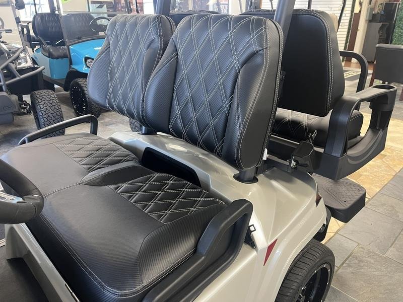 2025 star ev sirius 2+2 lsv | black finish | premium electric street legal ptv sale!